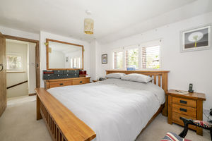 Photo 1- click for photo gallery